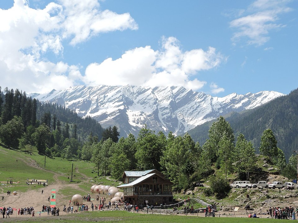Snow peaks above Solang Valley, Manali, Himachal
